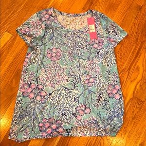 Lilly Pulitzer Etta scoop neck t-shirt, size M, blue Ibiza/ now you sea me.